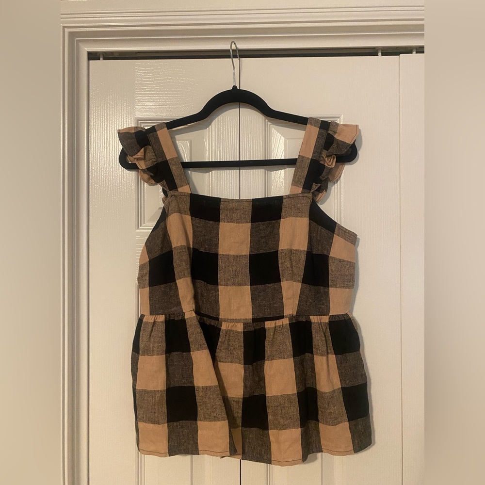 WHO WHAT WEAR Gingham Flutter Sleeve Blouse